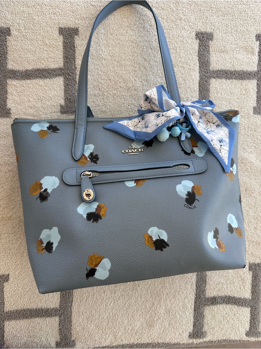Coach Floral Print Leather Tote Bag in Light Blue 2016 Coach Taylor tote - Picture 9 of 16